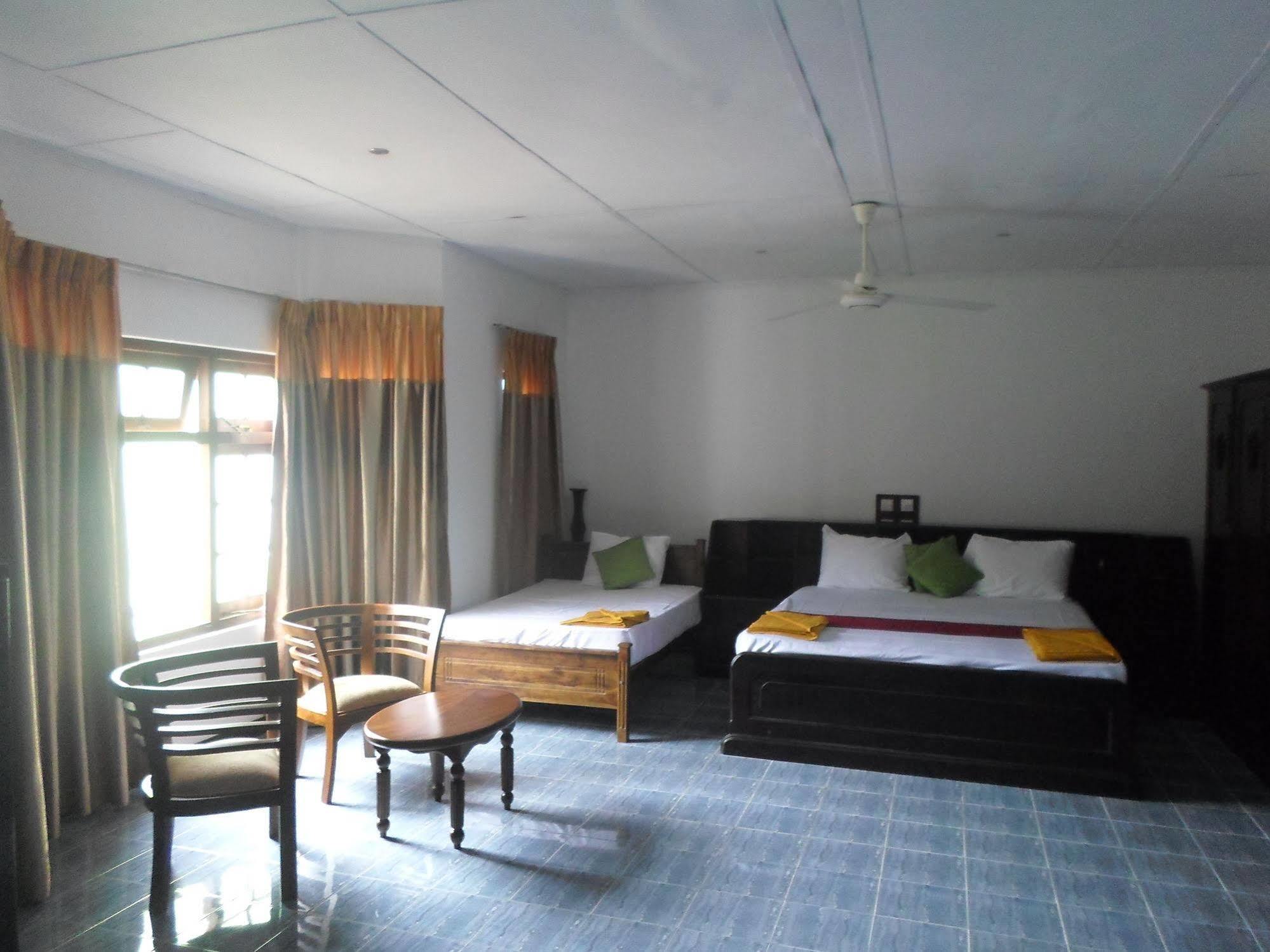Kandy Green View Bungalow Екстер'єр фото